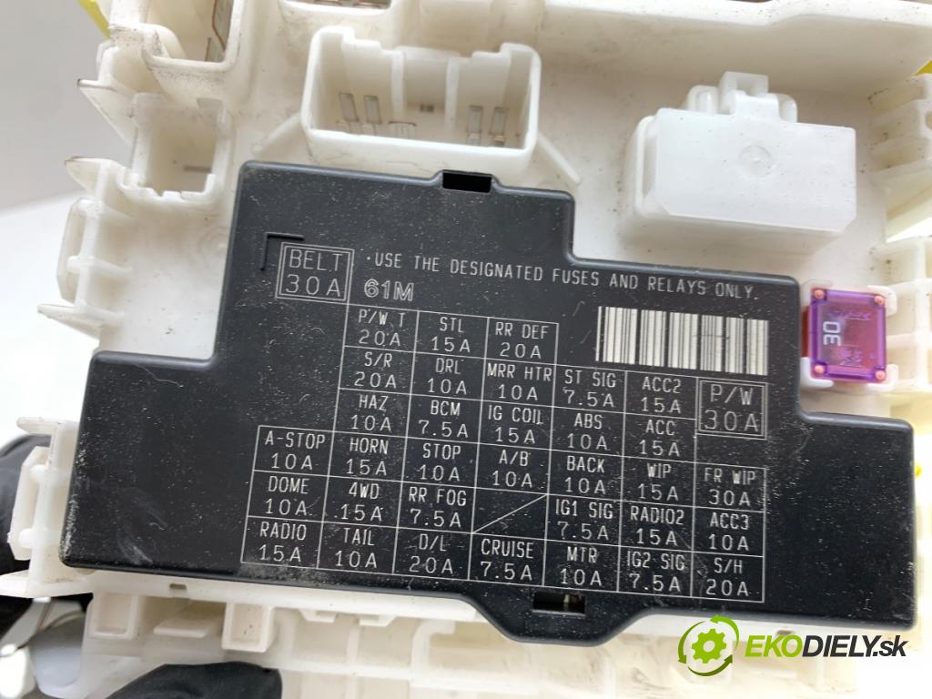 SUZUKI SX4 liftback 2019 103 kW 1.4 T (AKK 414) 1373 modul BSI AA1A-4881 (Pojistková skříňka)