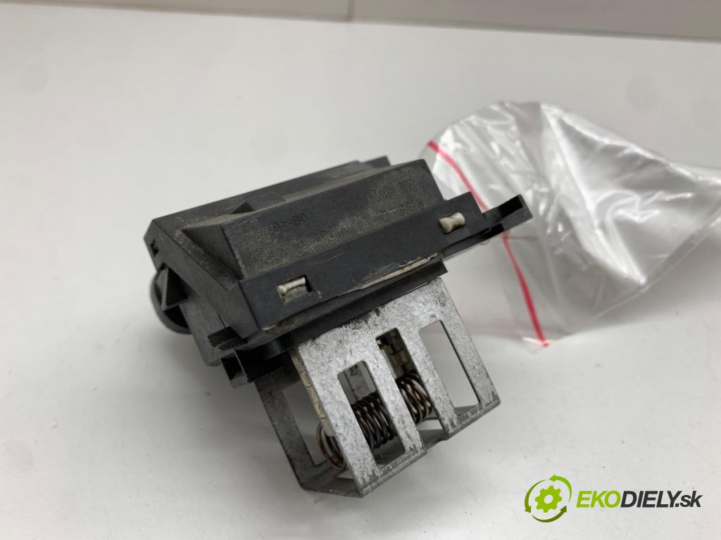 NISSAN JUKE SUV 2023 84 kW 1.0 999 modul ventilátoru 255509263R