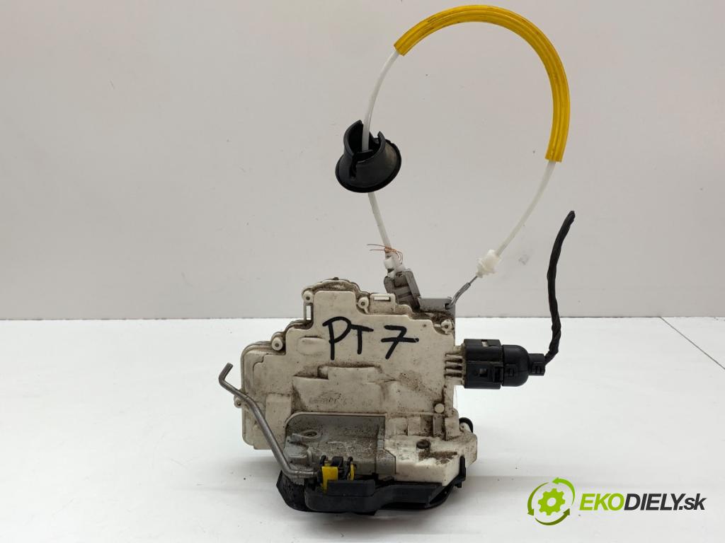 SEAT EXEO Kombi 2012 155 kW 2.0 TFSI 1984 zámok dveře pravý zadní část 