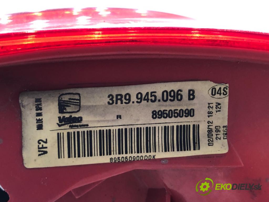 SEAT EXEO Kombi 2012 155 kW 2.0 TFSI 1984 světlo pravý zadní část 3R9945096B