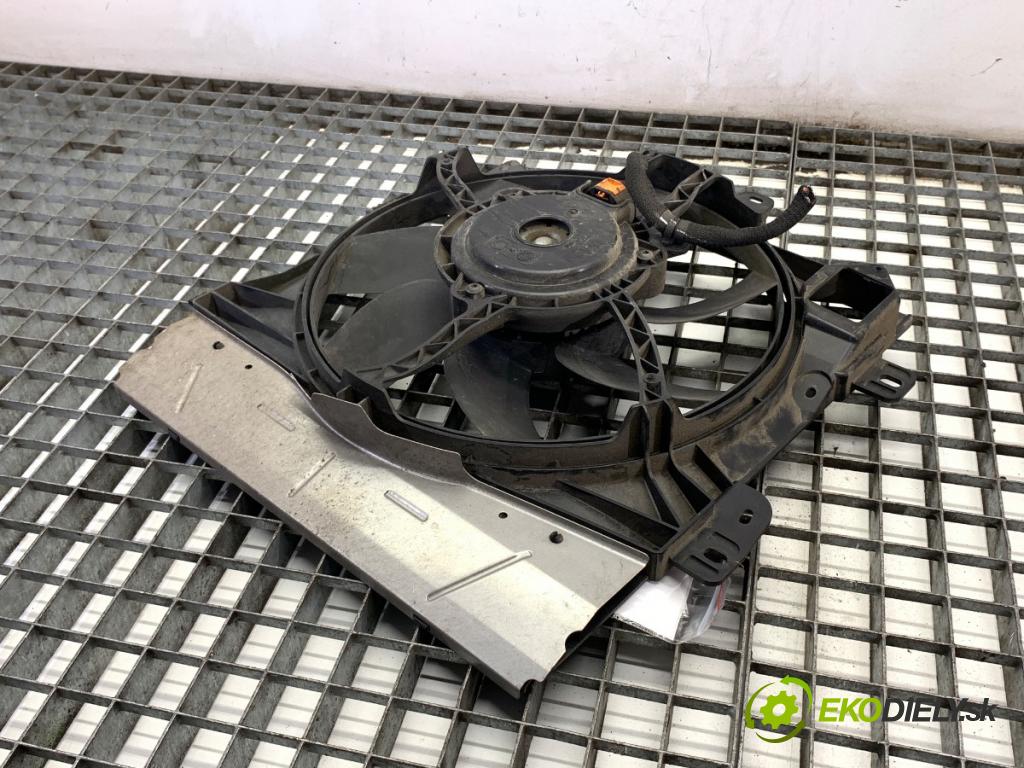 PEUGEOT 208 I liftback 2014 60 kW 1.2 VTI 82 1199 Ventilátor chladiča 9675280980 (Ventilátor)
