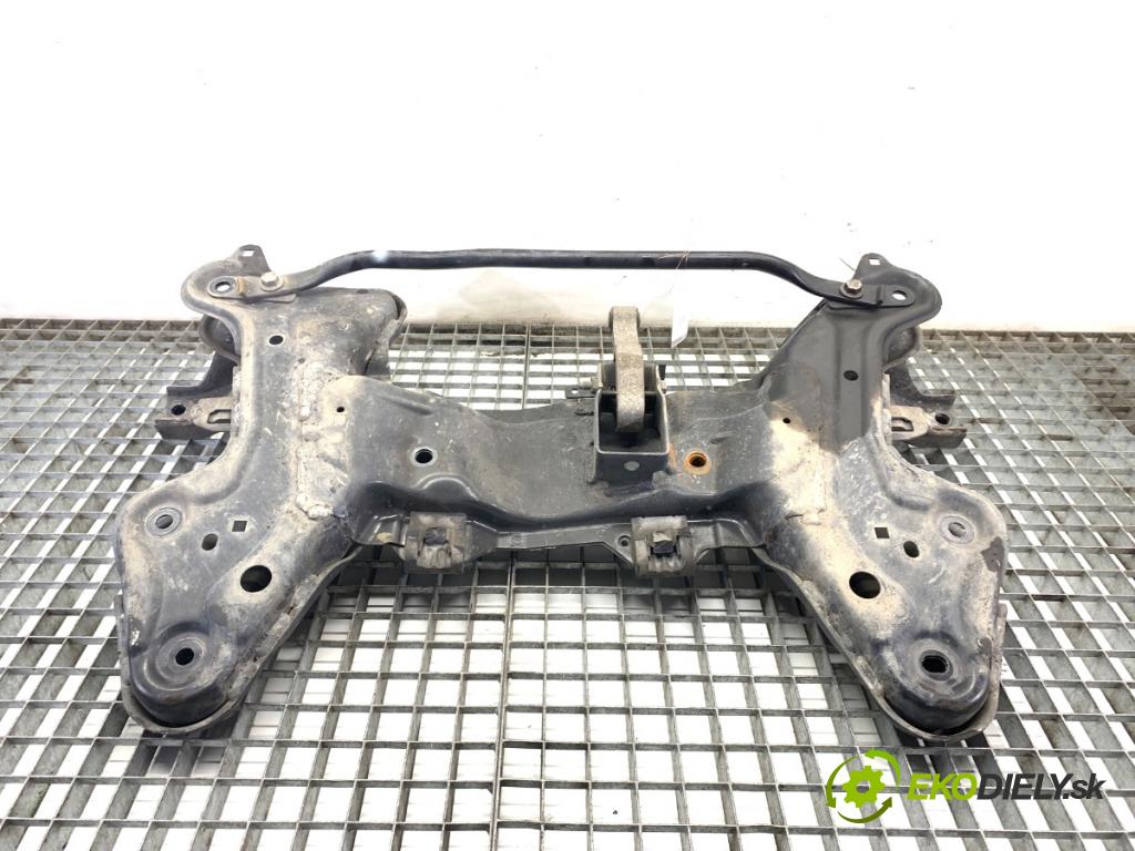 PEUGEOT 208 I liftback 2014 60 kW 1.2 VTI 82 1199 výztuha pod motor  (Přední výztuha)