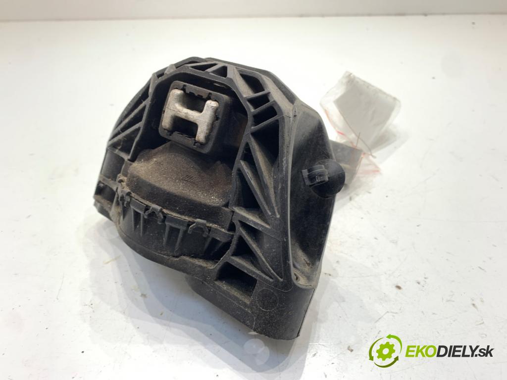 PEUGEOT 208 I liftback 2014 60 kW 1.2 VTI 82 1199 AirBag motora pravý 9676780680