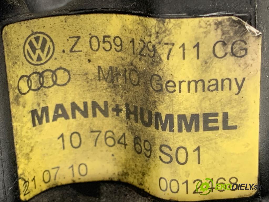 AUDI Q7 4L SUV 2006 171 kW 3.0 TDI quattro 2967 potrubí sání 059129711CG (Sací potrubí)