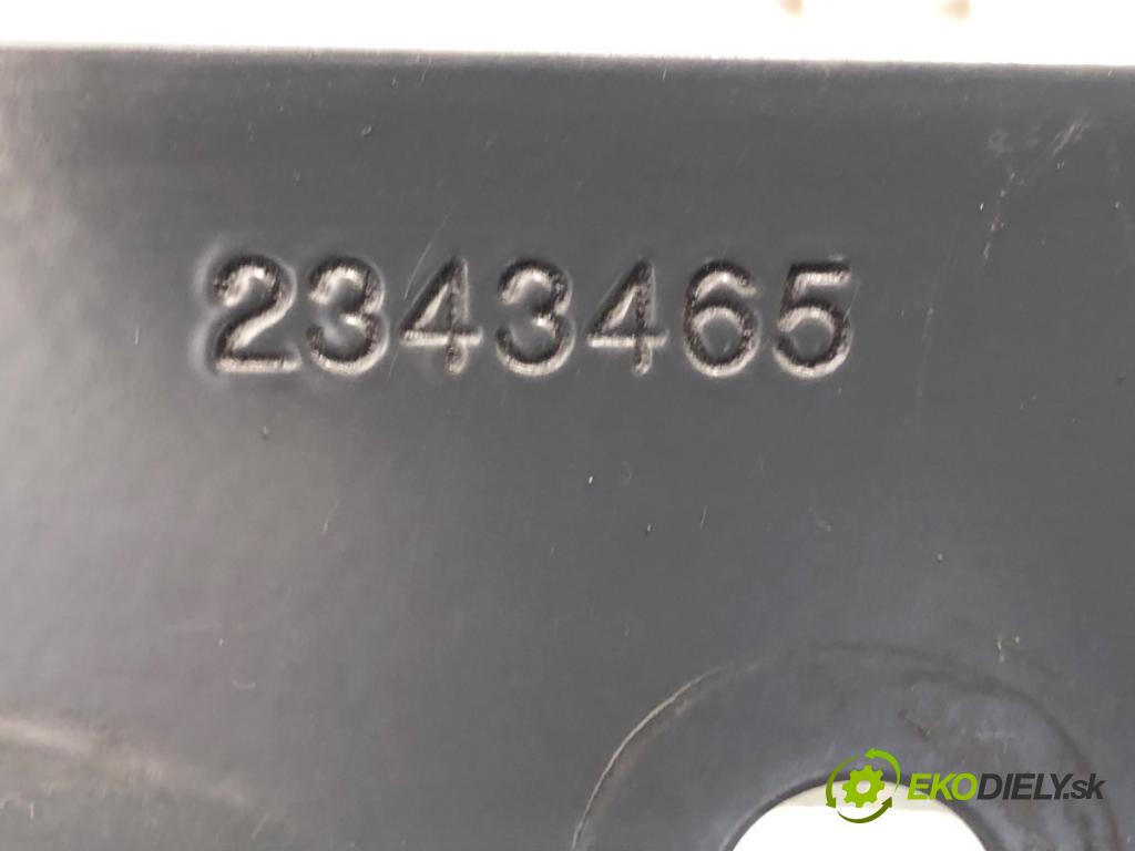 SCANIA L,P,G,R,S - series Ciągnik siodłowy 2018 331 kW S450 331 kW [450 KM] olej napędowy 2016 - 2022 12742 držák nárazníka levý 2343465