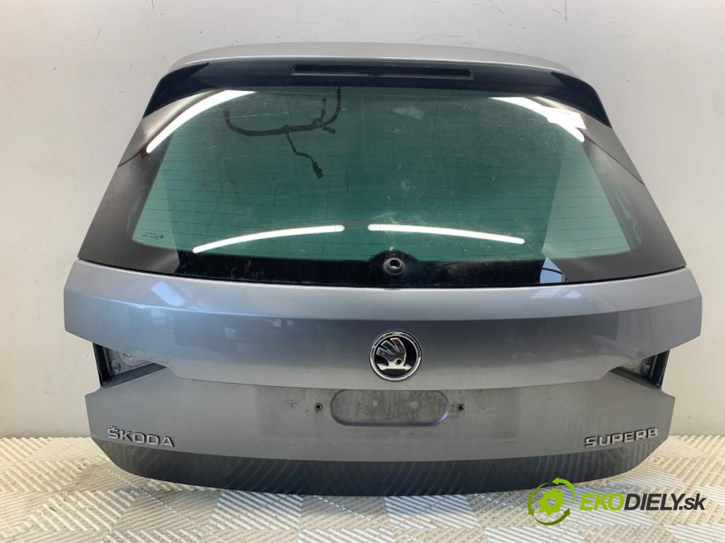 SKODA SUPERB III Kombi 2016 110 kW 2.0 TDI 1968 kapota zadní část 