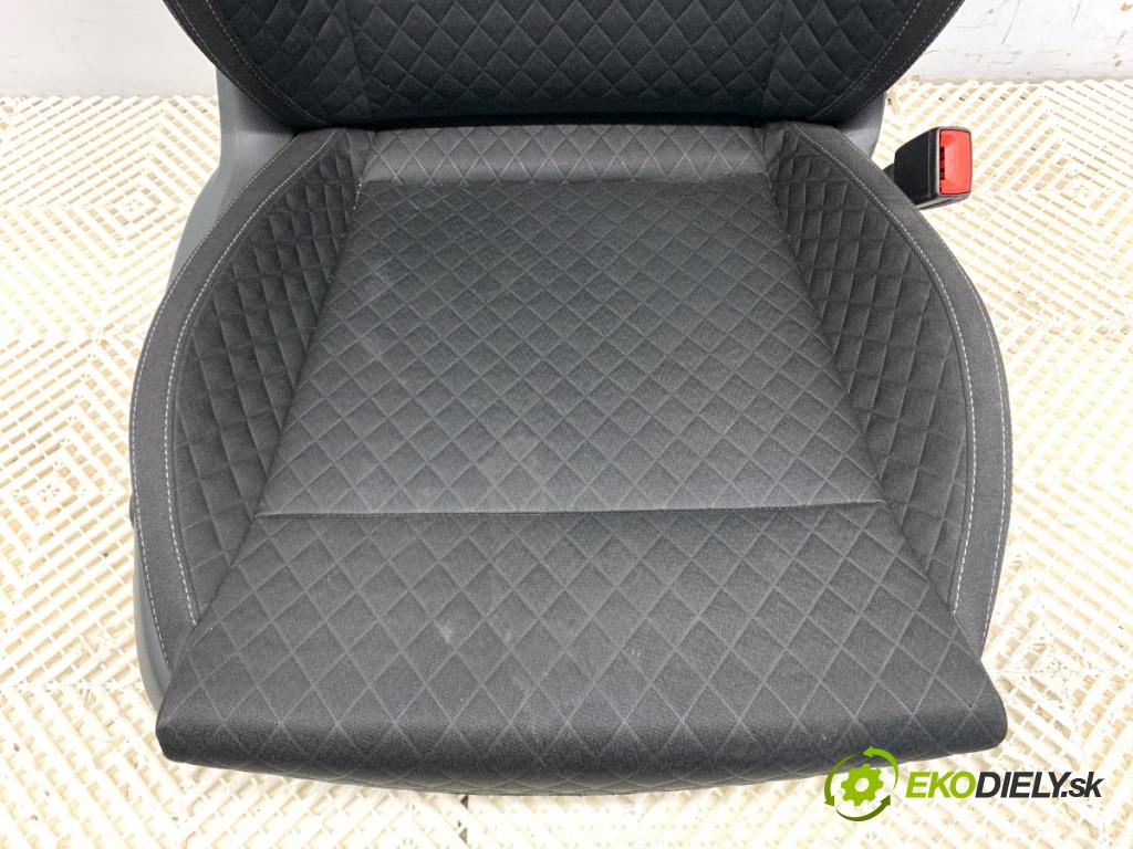 SKODA SUPERB III Kombi 2016 110 kW 2.0 TDI 1968 Sedadlo pravy predný