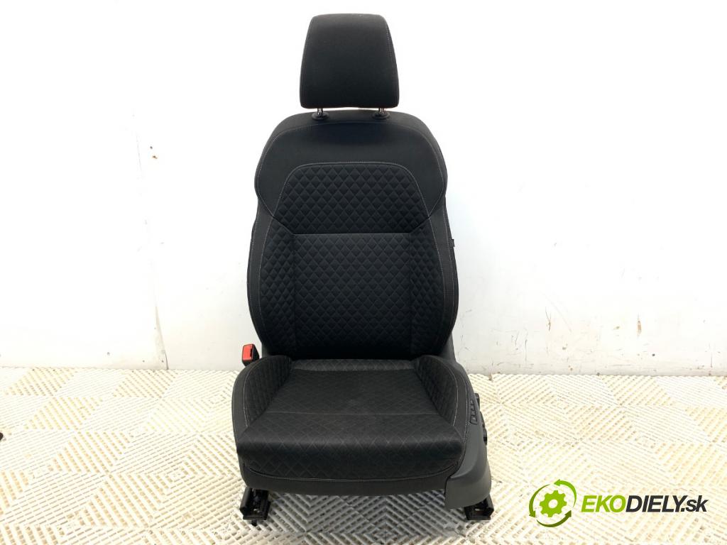 SKODA SUPERB III Kombi 2016 110 kW 2.0 TDI 1968 Sedadlo ľavy predný 