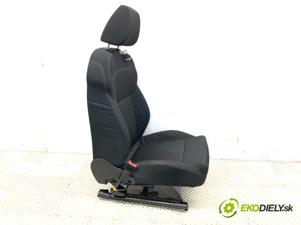 SKODA SUPERB III Kombi 2016 110 kW 2.0 TDI 1968 Sedadlo ľavy predný