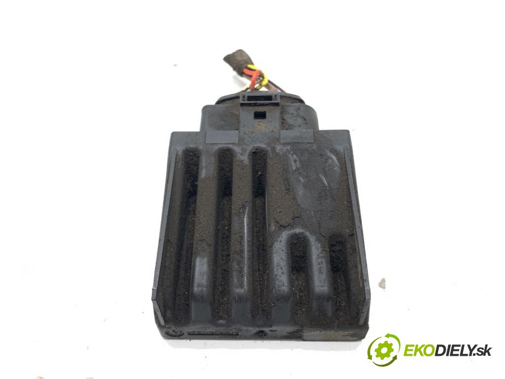 SKODA OCTAVIA III Kombi 2018 110 kW 2.0 TDI 1968 Modul pumpy paliva 3Q0906121B