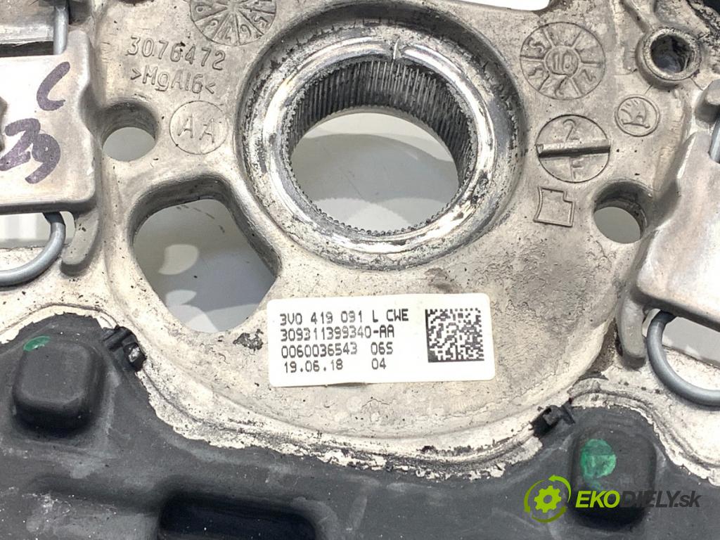 SKODA OCTAVIA III Kombi 2018 110 kW 2.0 TDI 1968 Volant 3V0419091L (Volant)