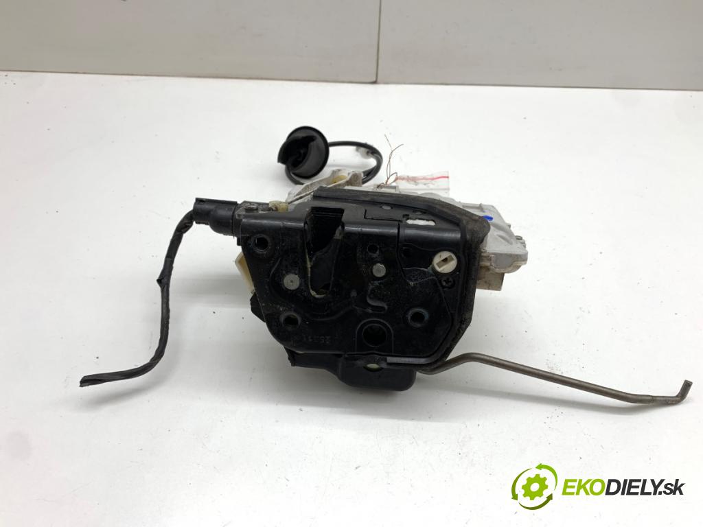 SEAT EXEO Kombi 2012 155 kW 2.0 TFSI 1984 zámok dveře pravý přední část 8E1837016AA
