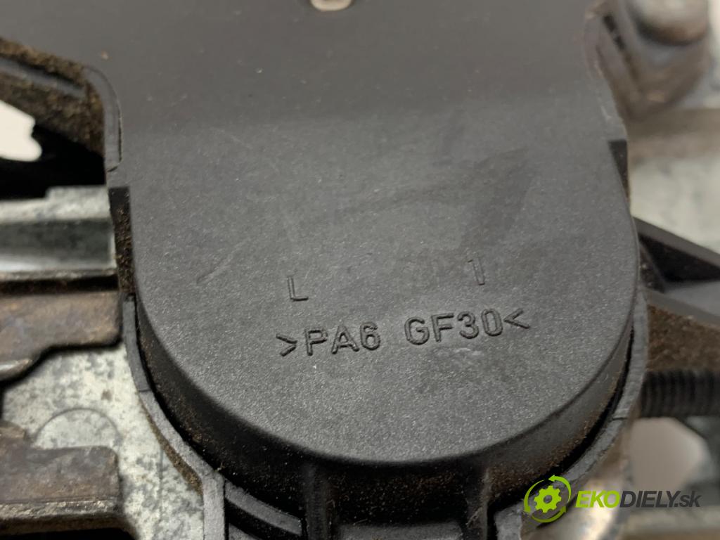 SEAT EXEO Kombi 2012 155 kW 2.0 TFSI 1984 klika vnejší levý přední část
