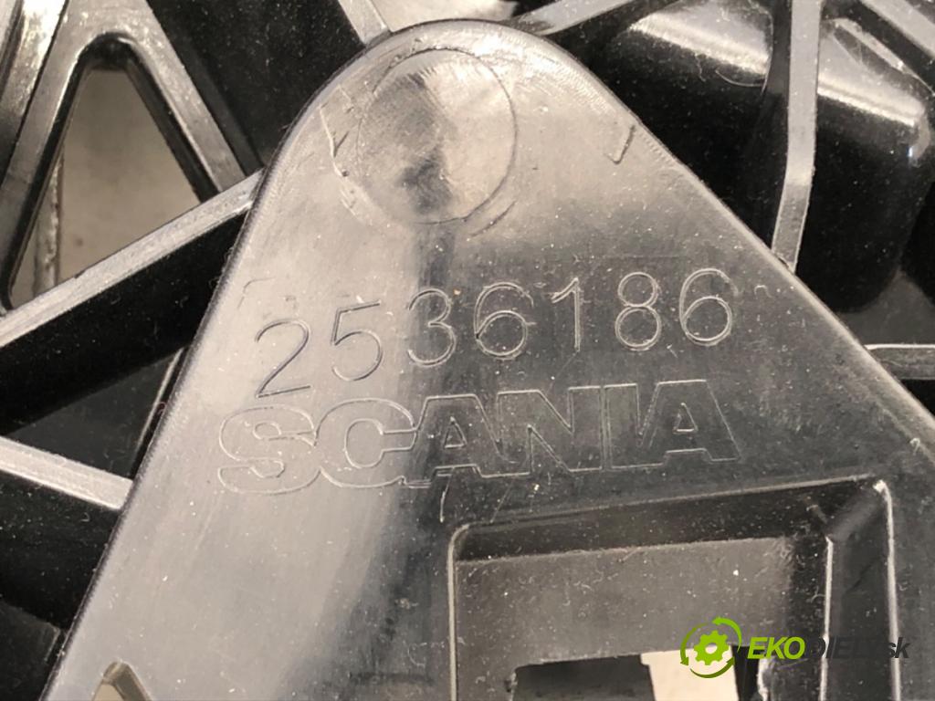 SCANIA L,P,G,R,S - series Ciągnik siodłowy 2018 331 kW S450 331 kW [450 KM] olej napędowy 2016 - 2022 12742 držák desky palubní 2536186