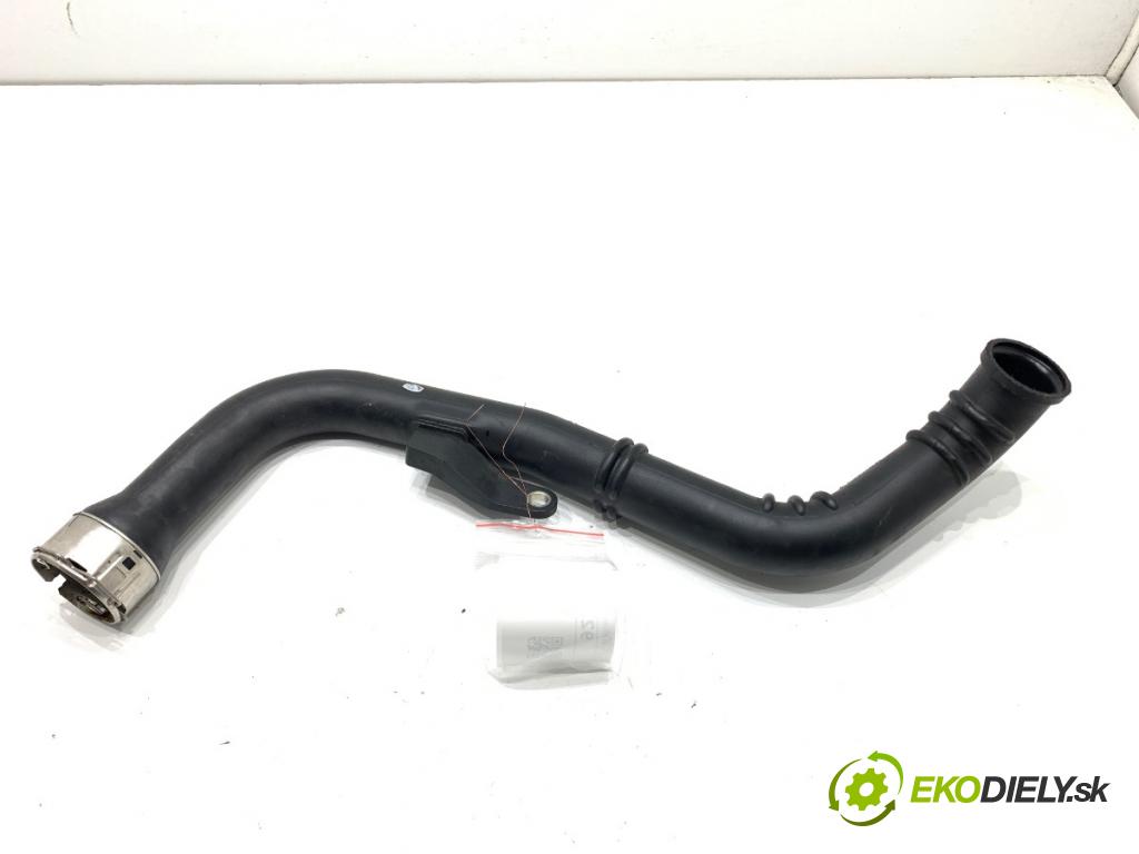 NISSAN JUKE SUV 2023 84 kW 1.0 999 Rúra vzduchu intercoolera 144605956R