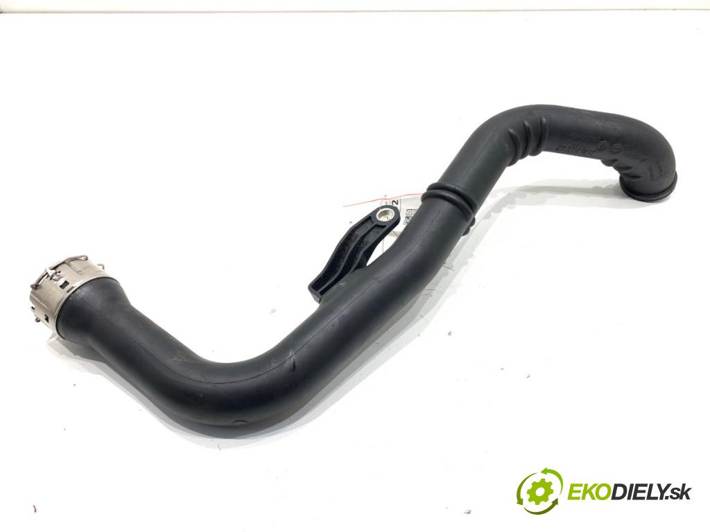 NISSAN JUKE SUV 2023 84 kW 1.0 999 Rúra vzduchu intercoolera 144605956R