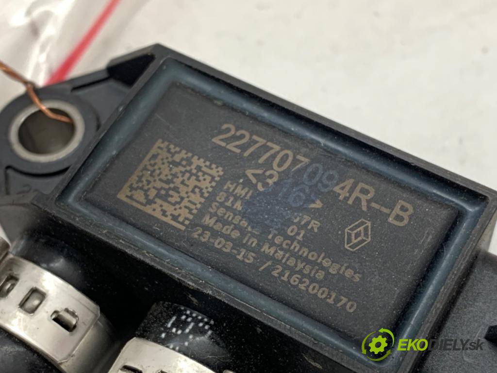 NISSAN JUKE SUV 2023 84 kW 1.0 999 snímač tlaku spalín DPF 227707094R