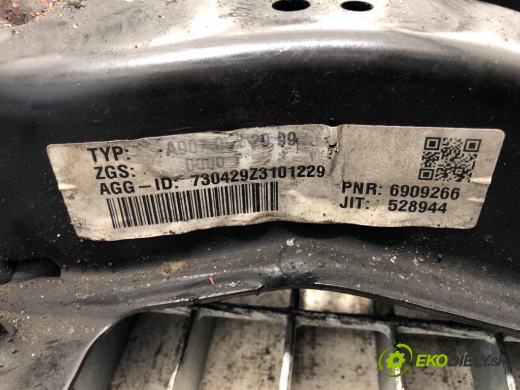 MERCEDES-BENZ SPRINTER 3,5-t Platforma / podwozie Platforma / podwozie 2022 125 kW 317 CDI (910.030) 1950 Výstuha pod Motor  (Výstuha predná)