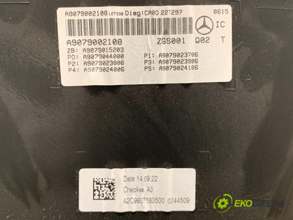 MERCEDES-BENZ SPRINTER 3,5-t Platforma / podwozie Platforma / podwozie 2022 125 kW 317 CDI (910.030) 1950 Prístrojovka A9079002108 (Prístrojová doska)