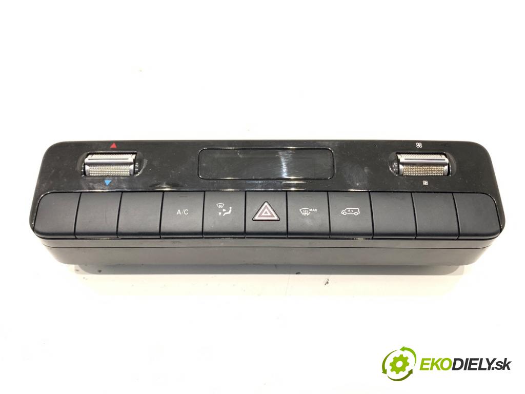 MERCEDES-BENZ SPRINTER 3,5-t Platforma / podwozie Platforma / podwozie 2022 125 kW 317 CDI (910.030) 1950 Panel ovládania kúrenia A9079054806 (Prepínacie páčky pod volantom)
