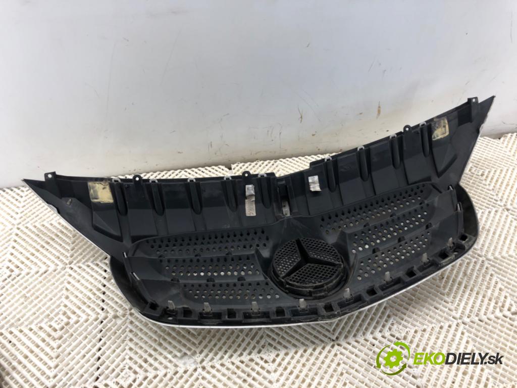 MERCEDES-BENZ CITAN nadwozie wielkoprzestrzenne (MPV) 2016 81 kW 111 CDI (415.703, 415.705) 1461 mřížka maska  (Přední mřížka (maska chladiče))