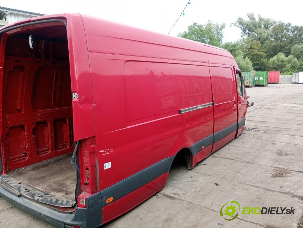 MERCEDES-BENZ SPRINTER 3,5-t Platforma / podwozie Platforma / podwozie 2022 125 kW 317 CDI (910.030) 1950 karoséria ČTVRŤÁK: