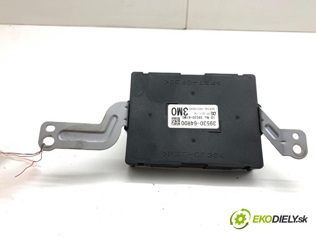 SUZUKI SX4 liftback 2019 103 kW 1.4 T (AKK 414) 1373 modul klimatizace 39530-64R00 (Klika dveří ostatní)