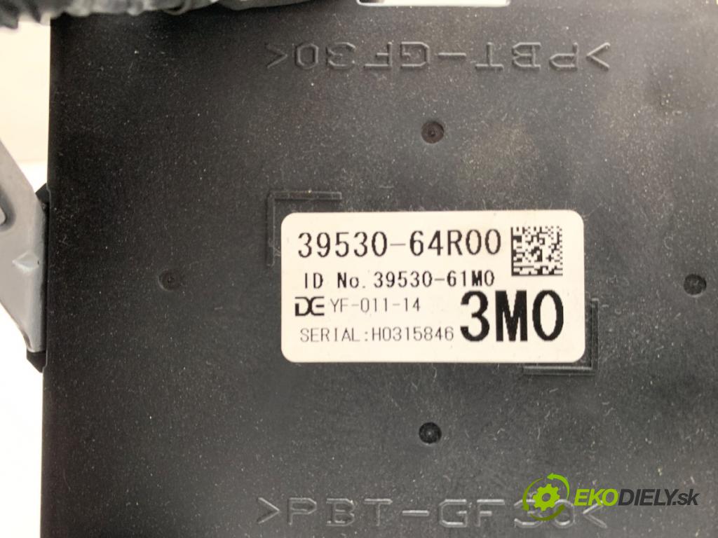 SUZUKI SX4 liftback 2019 103 kW 1.4 T (AKK 414) 1373 modul klimatizace 39530-64R00 (Klika dveří ostatní)
