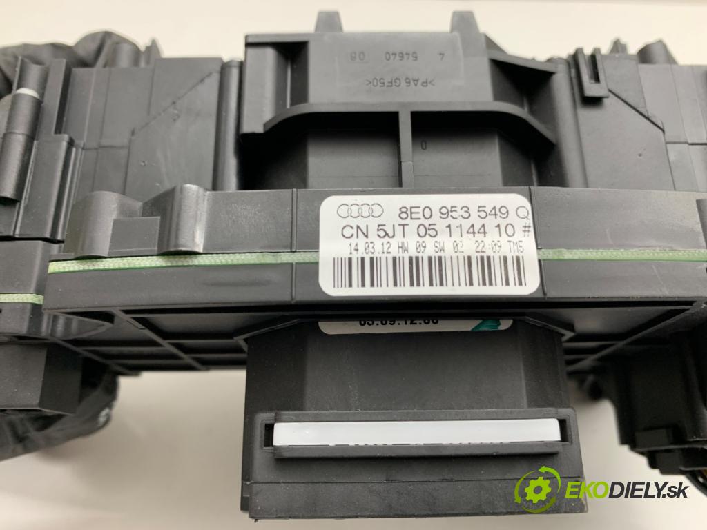 SEAT EXEO Kombi 2012 155 kW 2.0 TFSI 1984 přepínač kombinovaný 8E0953549Q (Páčky pod volantem)
