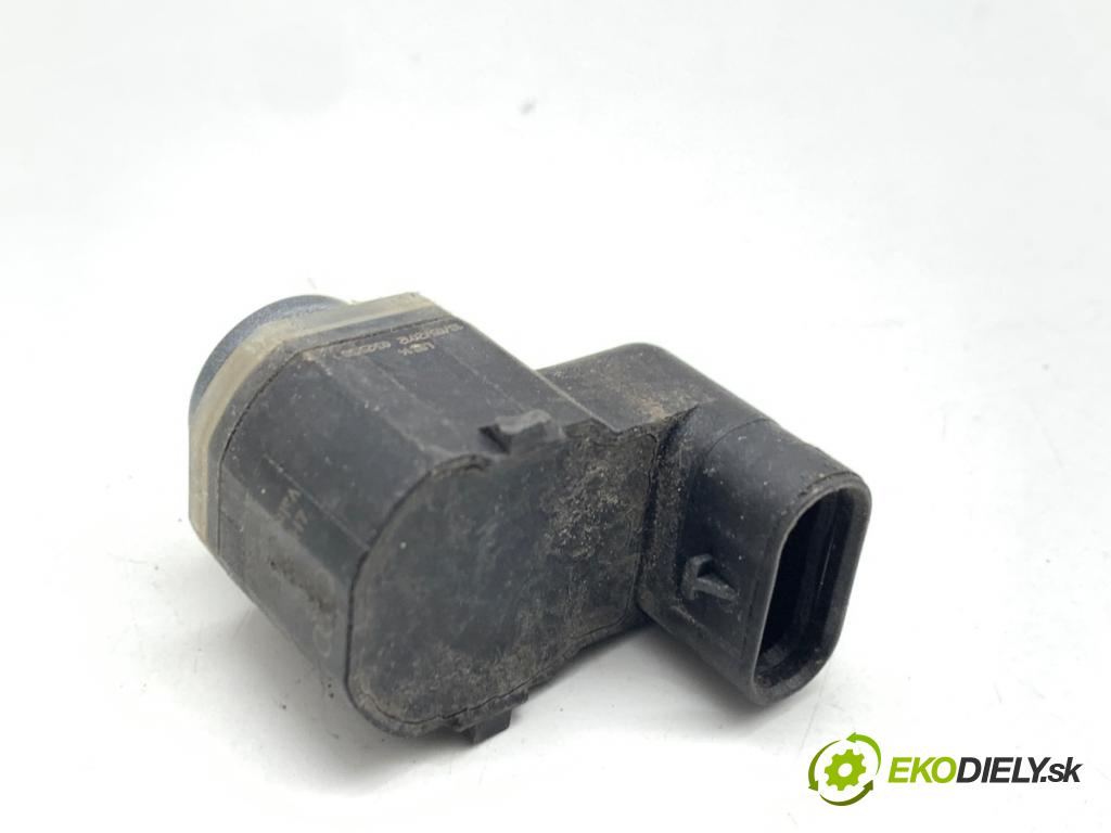 SEAT EXEO Kombi 2012 155 kW 2.0 TFSI 1984 snímač PDC 4H0919275A