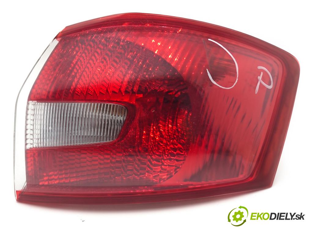 FORD KUGA I SUV 2010 100 kW 2.0 TDCi 1997 Svetlo pravy zad