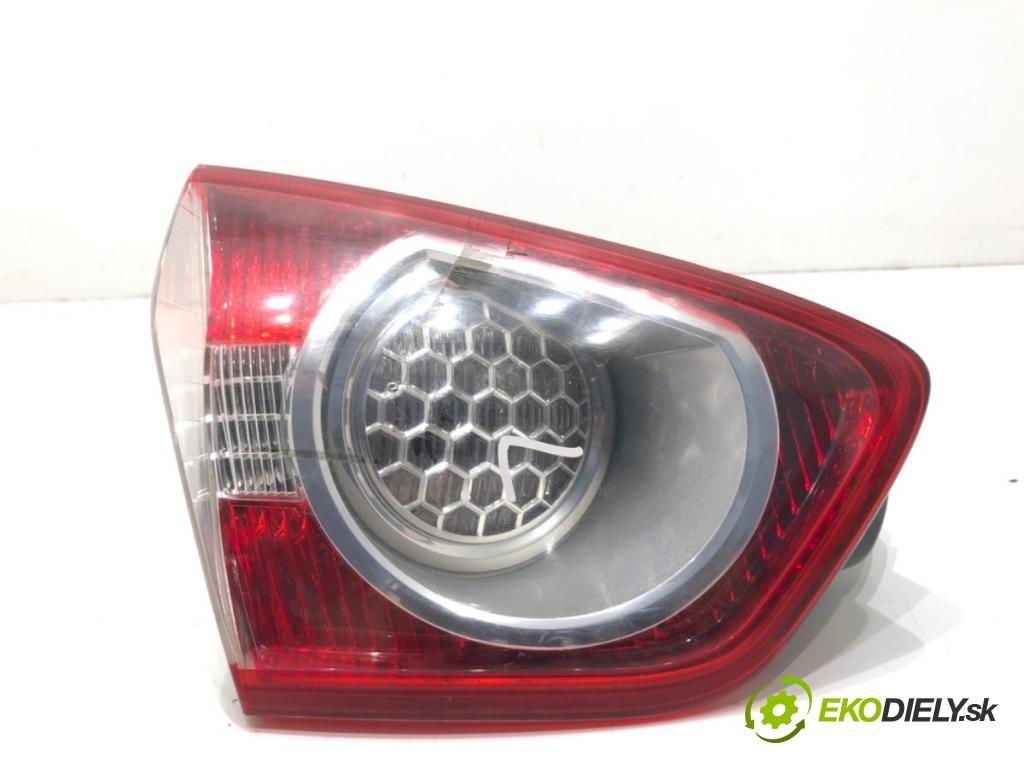 FORD KUGA I SUV 2010 100 kW 2.0 TDCi 1997 světlo levý zadní část vnitřní 8V41-13A603-AD