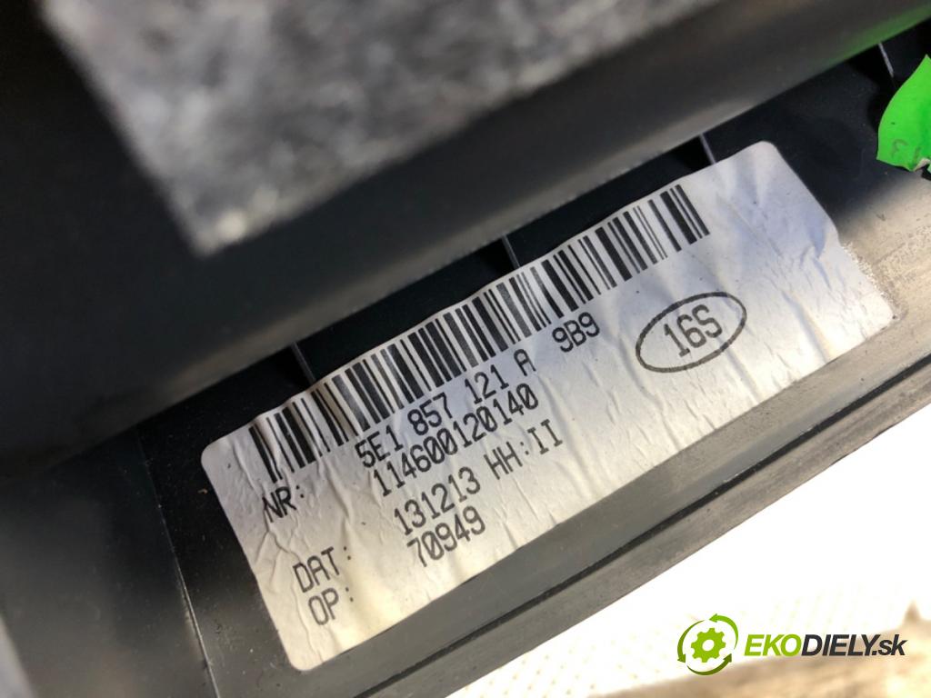 SKODA OCTAVIA III liftback 2013 132 kW 1.8 TSI 1798 přihrádka kastlík spolujezdce 5E1857121A (Přihrádka (kastlík))