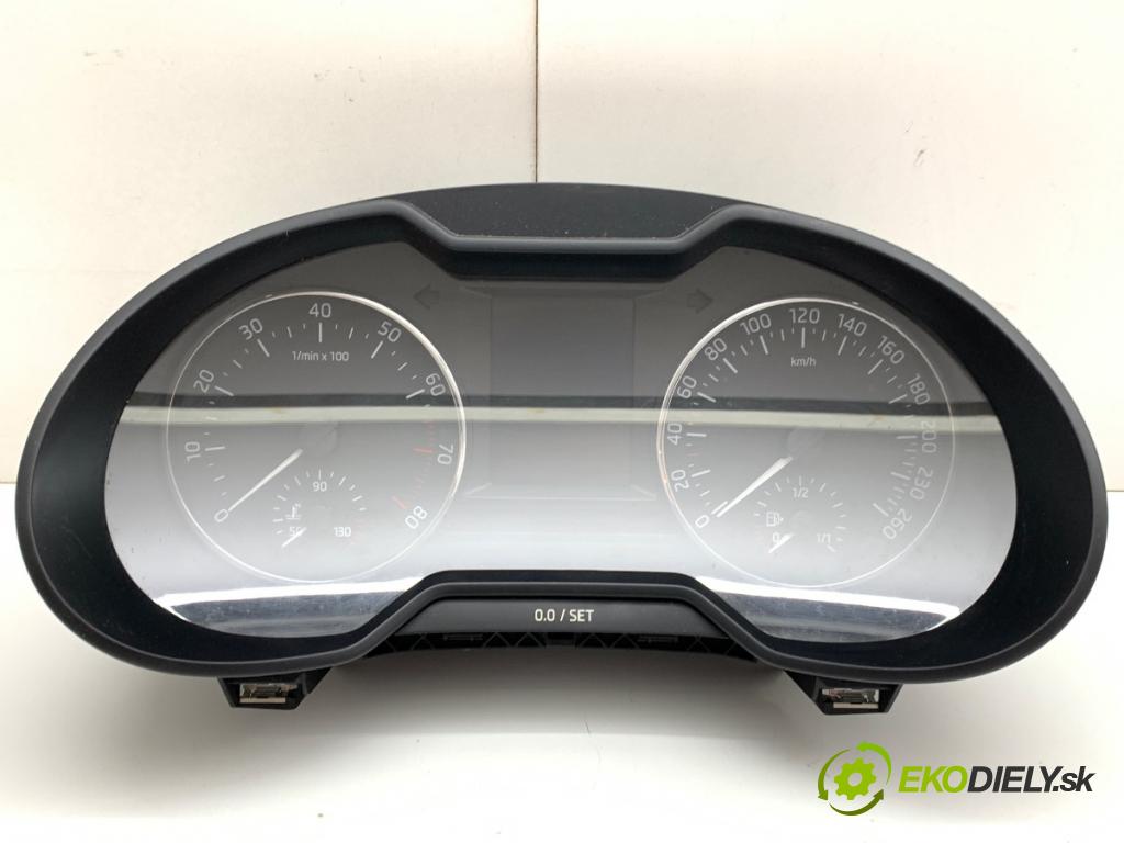 SKODA OCTAVIA III liftback 2013 132 kW 1.8 TSI 1798 prístrojovka 5E0920861B (Přístrojová deska)