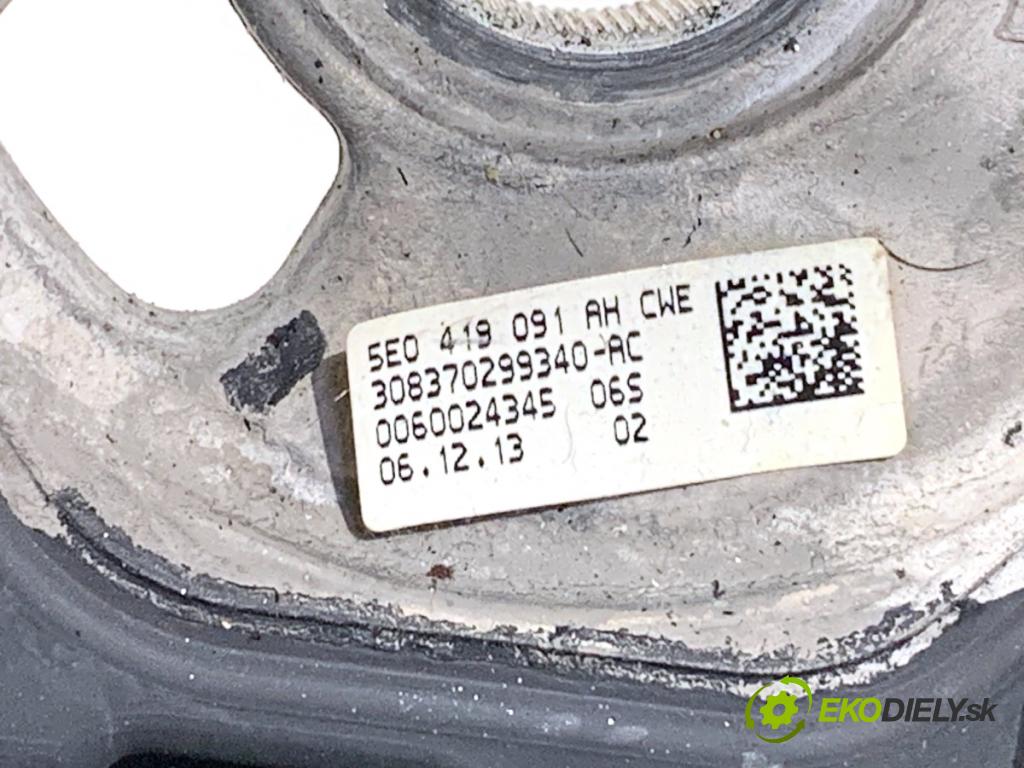 SKODA OCTAVIA III liftback 2013 132 kW 1.8 TSI 1798 Volant 5E0419091AH (Volant)