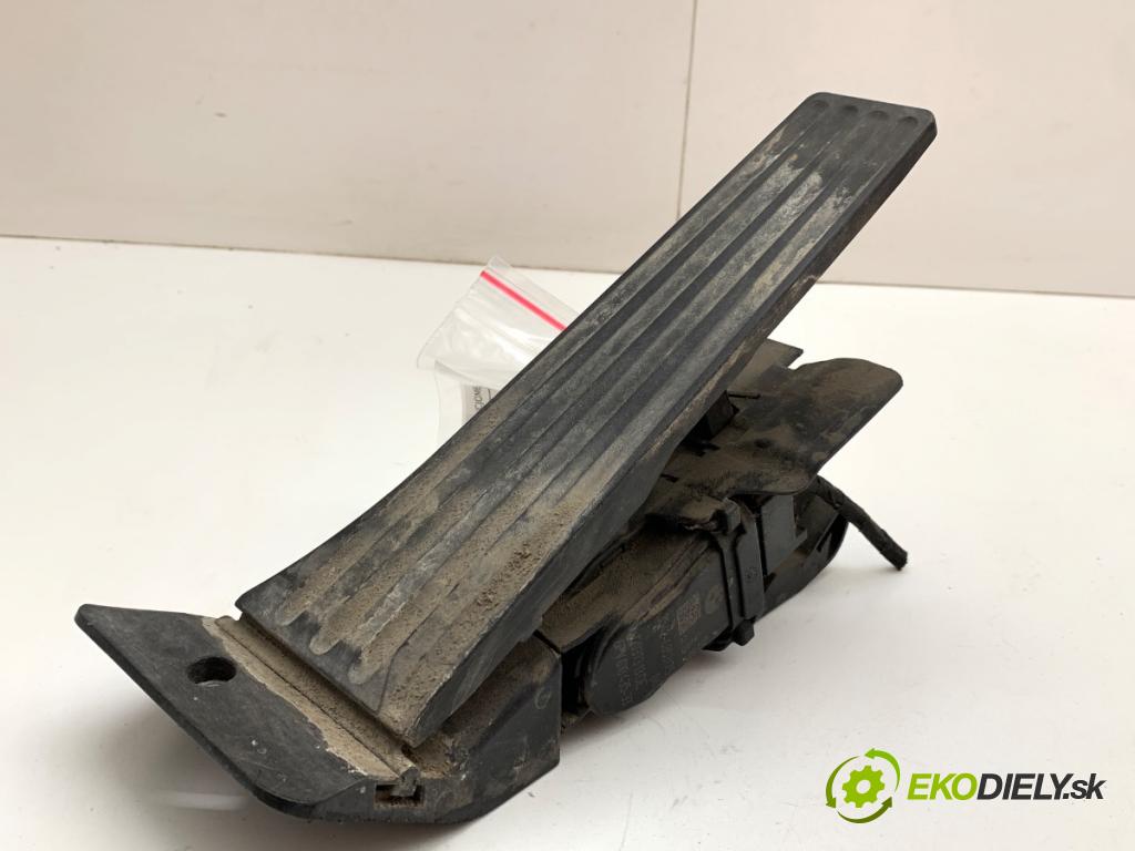 BMW F15 SUV 2015 160 kW xDrive 25 d 2993 potenciometr plynového pedálu 6853175 (Potenciometr plynového pedálu)