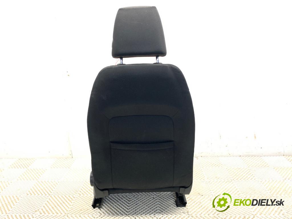 SKODA OCTAVIA III liftback 2013 132 kW 1.8 TSI 1798 Sedadlo ľavy predný
