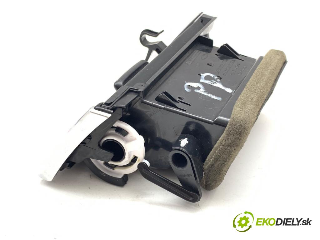SKODA OCTAVIA III liftback 2013 132 kW 1.8 TSI 1798 mří topení pravý přední část 5E0819702