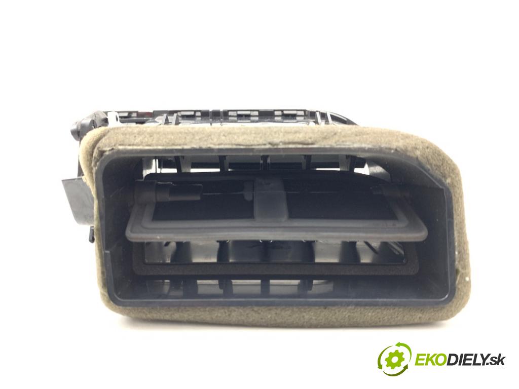 SKODA OCTAVIA III liftback 2013 132 kW 1.8 TSI 1798 mří topení levý přední část 5E0819701