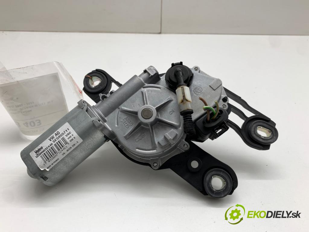 SKODA OCTAVIA III liftback 2013 132 kW 1.8 TSI 1798 motor stěračů zadní část 5E5955711