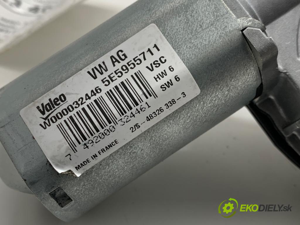 SKODA OCTAVIA III liftback 2013 132 kW 1.8 TSI 1798 motor stěračů zadní část 5E5955711