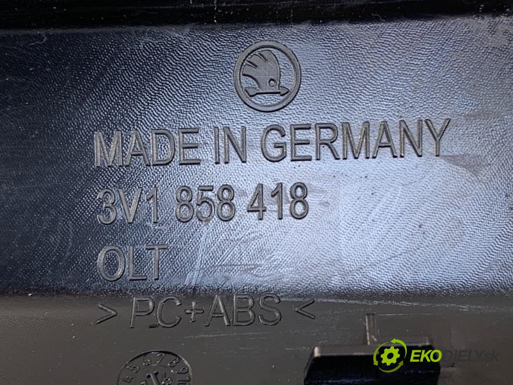SKODA SUPERB III Kombi 2016 110 kW 2.0 TDI 1968 lišty kryt 3V1858418 3V1858415 (Lišta)