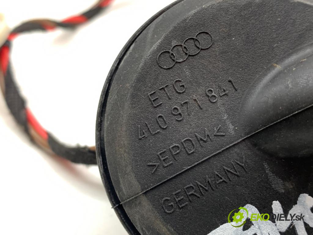 SKODA SUPERB III Kombi 2016 110 kW 2.0 TDI 1968 káblovačka dveře přední část levý 3V1971120AM