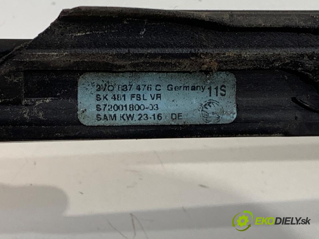 SKODA SUPERB III Kombi 2016 110 kW 2.0 TDI 1968 lišta Sbírání: přední část pravý chróm