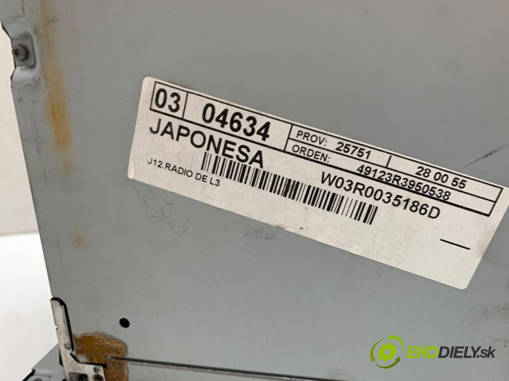 SEAT EXEO Kombi 2012 155 kW 2.0 TFSI 1984 RADIO 3R0035186D (Audio zařízení)