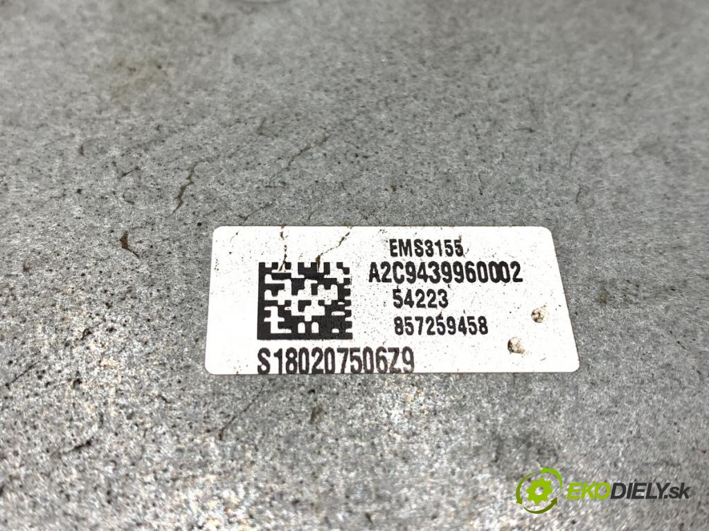 DACIA DUSTER SUV 2016 92 kW 1.2 TCe 125 1197 riadiaca jednotka Motor 237106276R (Riadiaca jednotka)