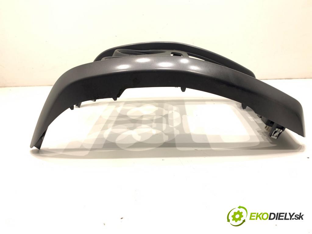 DACIA DUSTER SUV 2016 92 kW 1.2 TCe 125 1197 rámeček radia 682603572R