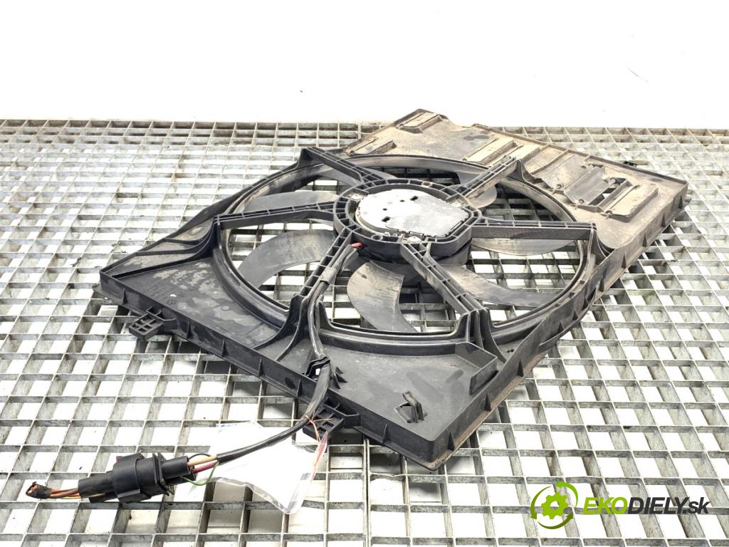 SKODA OCTAVIA III liftback 2013 132 kW 1.8 TSI 1798 ventilátor chladiče 5Q0959455F (Ventilátor)