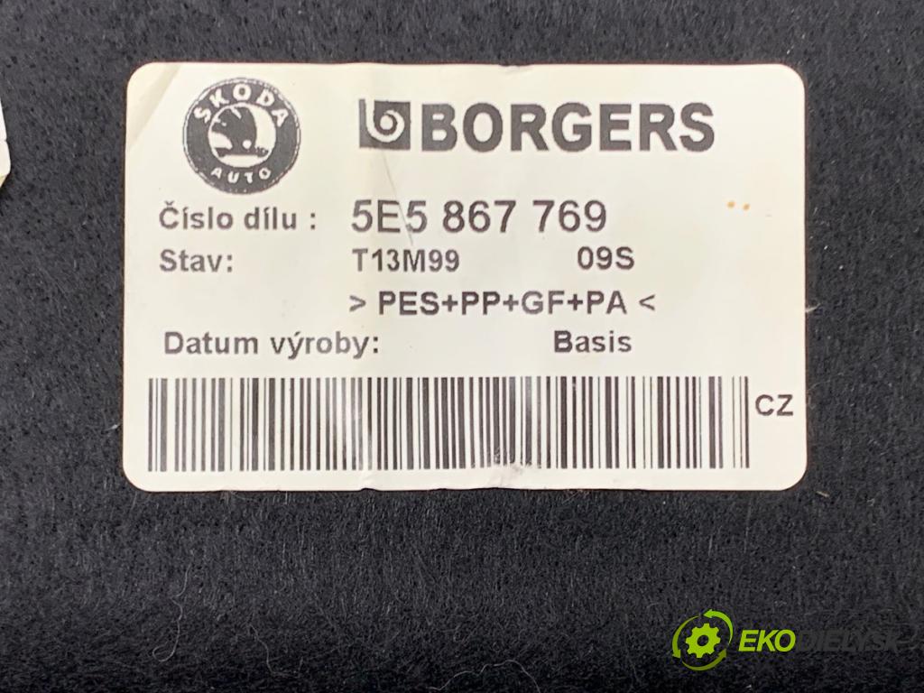 SKODA OCTAVIA III liftback 2013 132 kW 1.8 TSI 1798 pláto zadní část 5E5867769