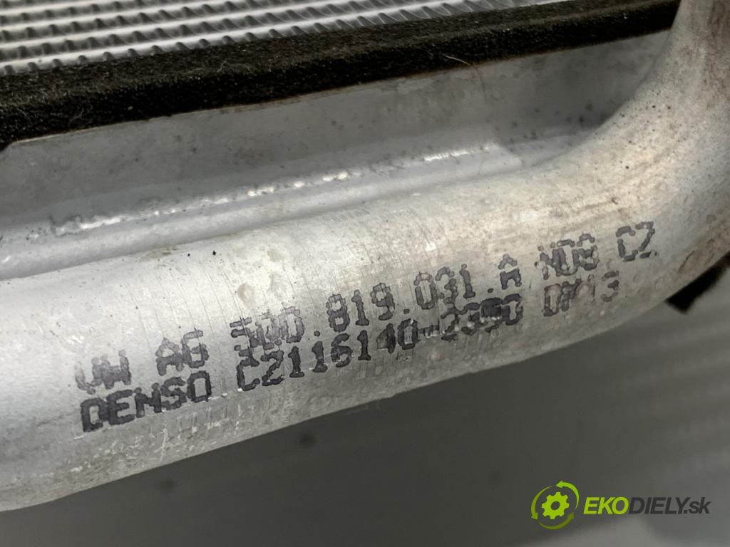 SKODA OCTAVIA III liftback 2013 132 kW 1.8 TSI 1798 topné těleso radiátor topení 5Q0819031A (Radiátor topení)